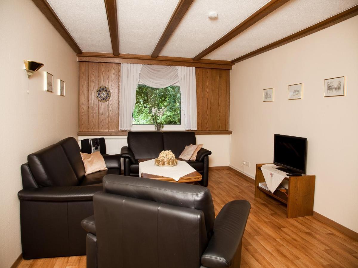Gäste Und Maas Apartment